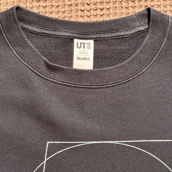 Uniqlo UT x MoMA Sol LeWitt Black Graphic Crewneck Sweatshirt Size L 100% Cotton - Picture 4 of 8